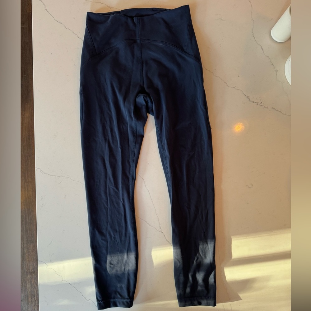 Lululemon Women’s Leggings - Navy Blue